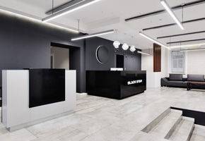 Nayada — партнер студии дизайна MADcrew в оформлении офиса фирмы BlackStar