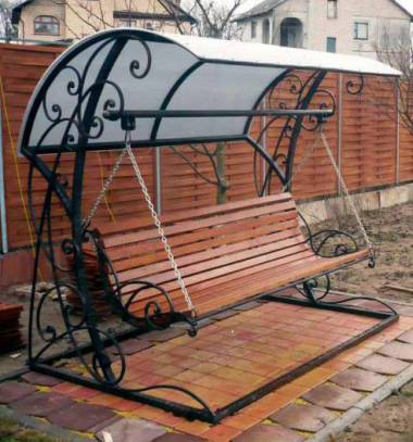 Садовые качели, качели для сада из металла