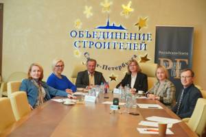 Катастрофа отменилась