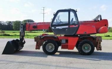 Телескопический погрузчик Manitou