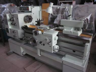 Продам станок токарно-винторезный TOS-SUI-40/100 Чехия