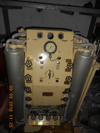 Электрокомпрессор ЭК-3 с блоком осушки воздуха.