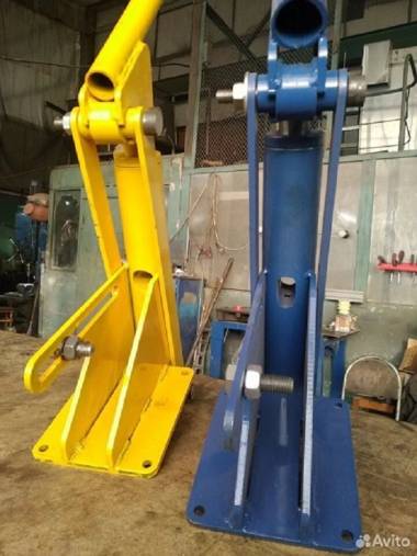 Приспособление для пробивки стальных тонкостенных труб