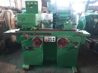 Круглошлифовальный универсальный станок 3Б12