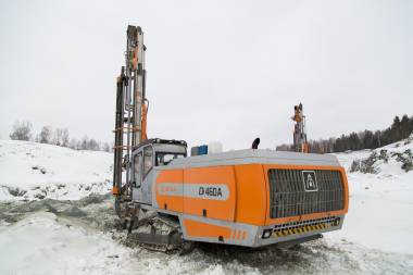 Запчасти гусеничного хода буровых установок ZEGA D460A